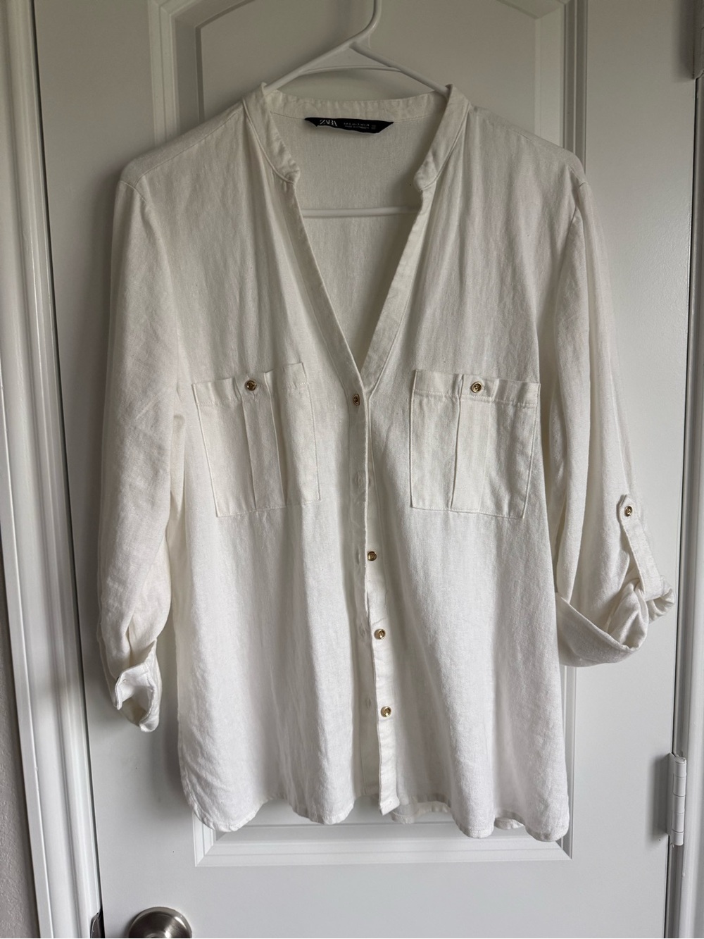 Zara Off-White Button-Front Utility Shirt